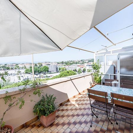 Central Station Terrace Apartment Near The Sea بيسكارا المظهر الخارجي الصورة